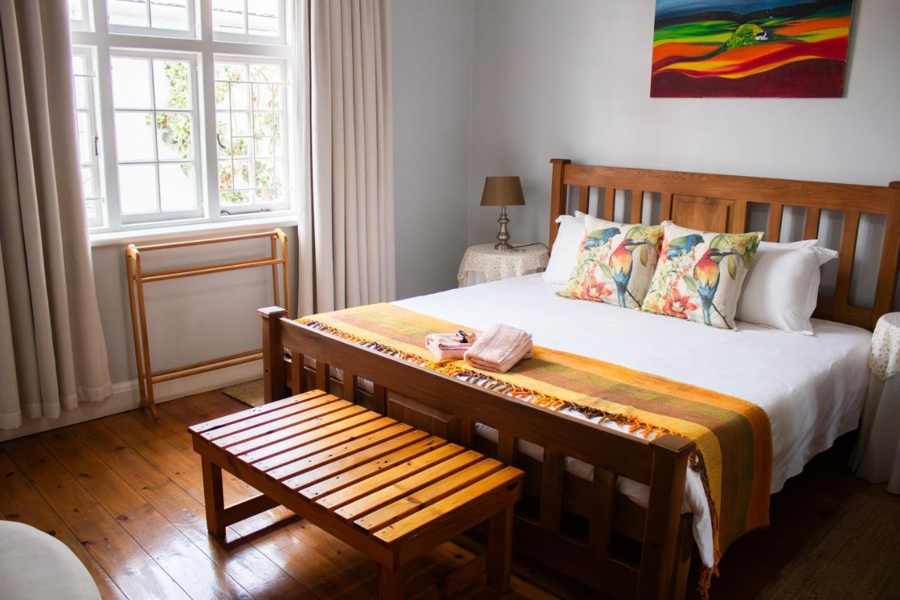 De Oude Yotclub Bed & Breakfast Oudtshoorn Dış mekan fotoğraf