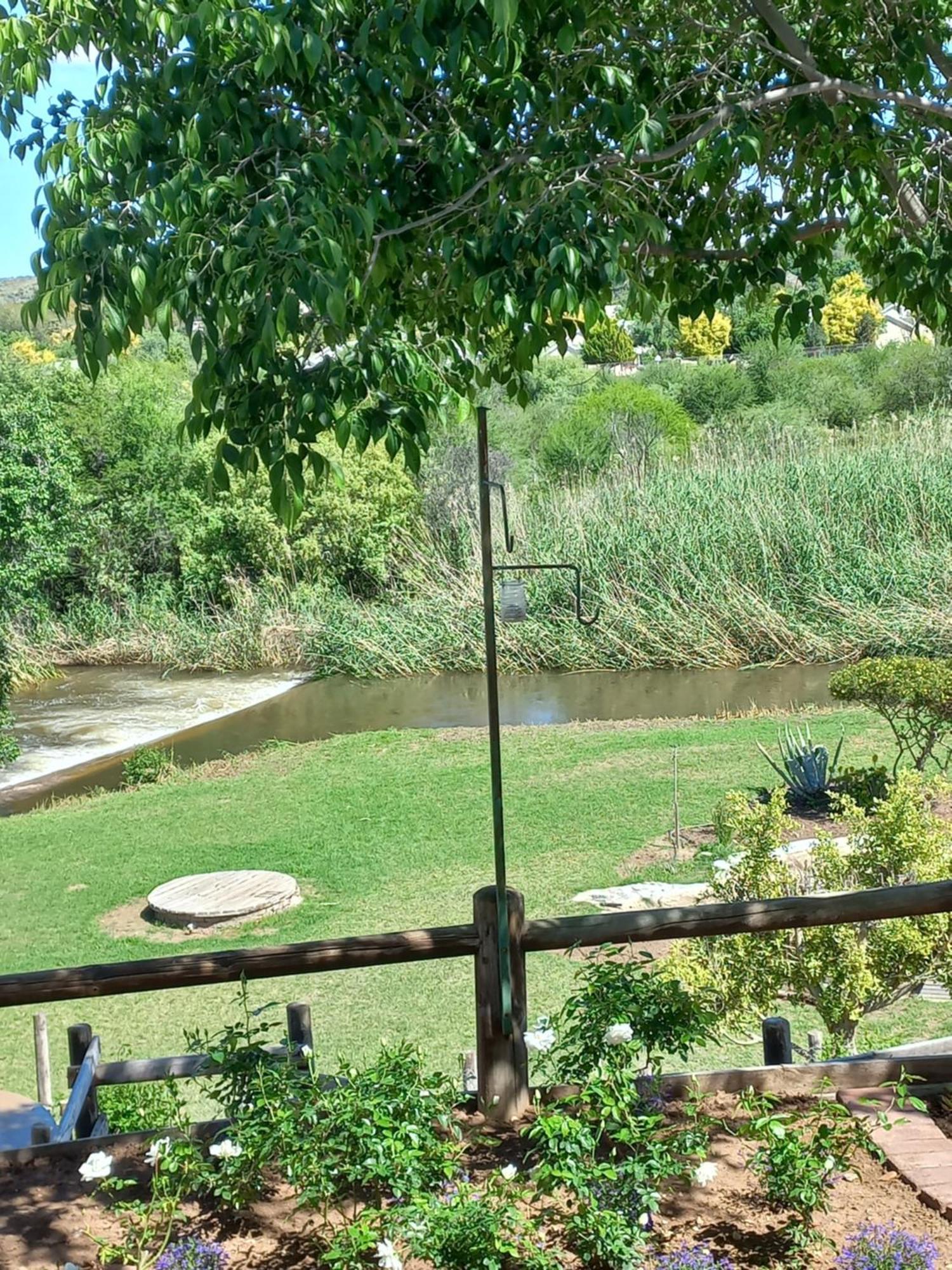 De Oude Yotclub Bed & Breakfast Oudtshoorn Dış mekan fotoğraf