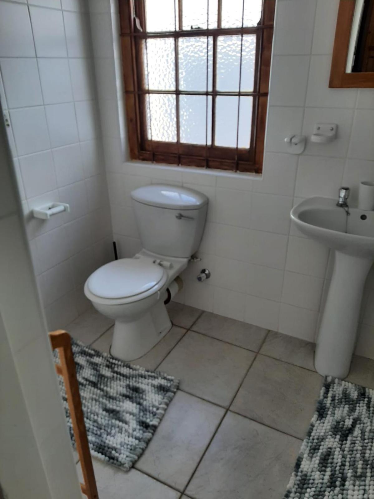 De Oude Yotclub Bed & Breakfast Oudtshoorn Dış mekan fotoğraf
